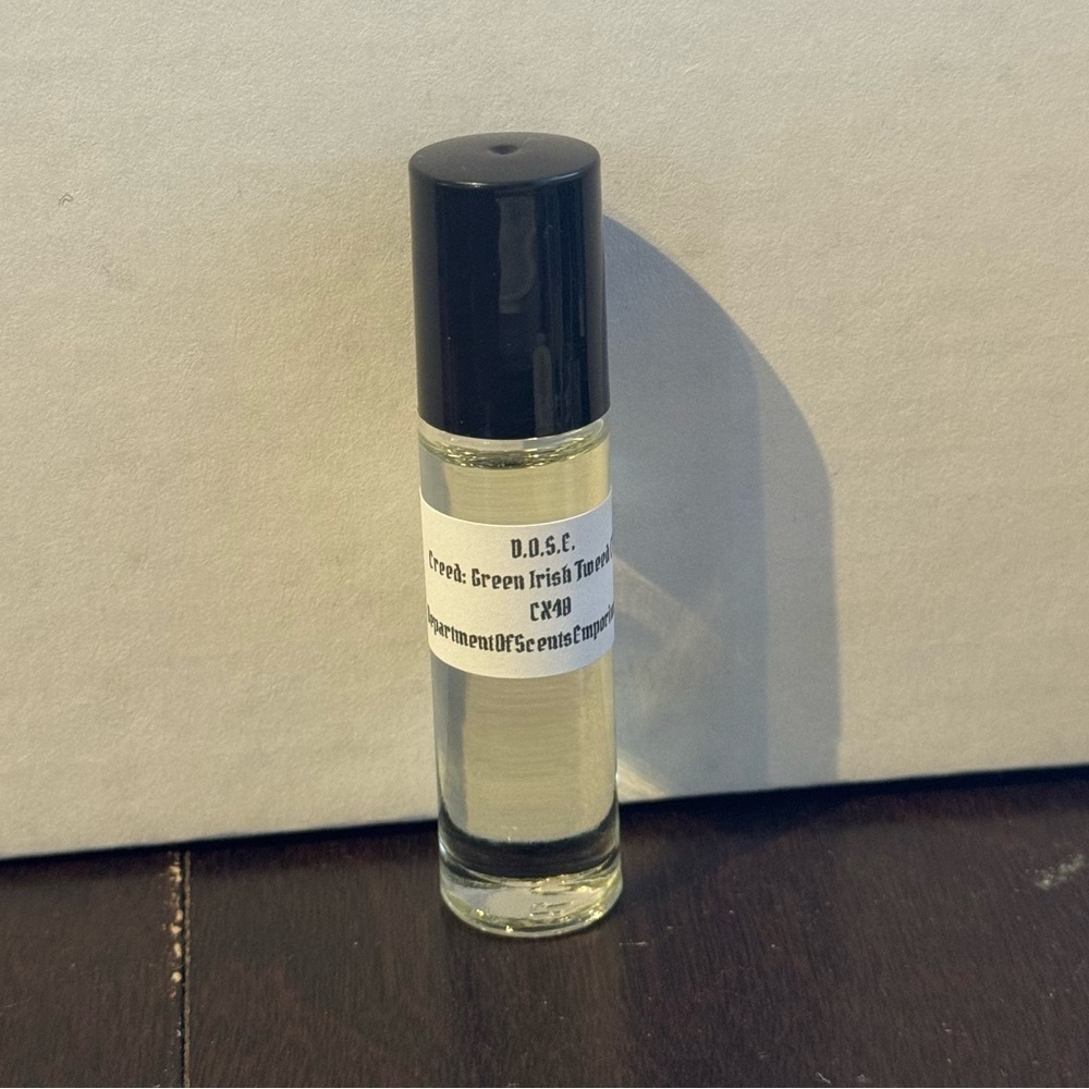 Green Tweed (M) Type Fragrance Oil 1/3 Oz Glass Roll-On Bottle